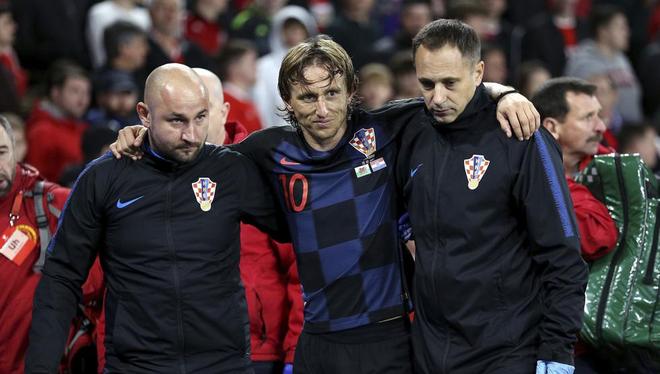 顾全大局的 顾全大局的