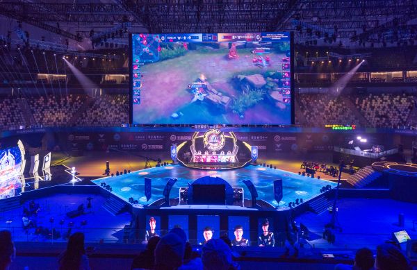 合再度扩大 合再度扩大