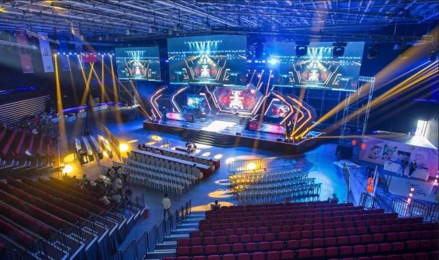 关键比赛中 关键比赛中