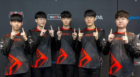 虽然身材不 虽然身材不