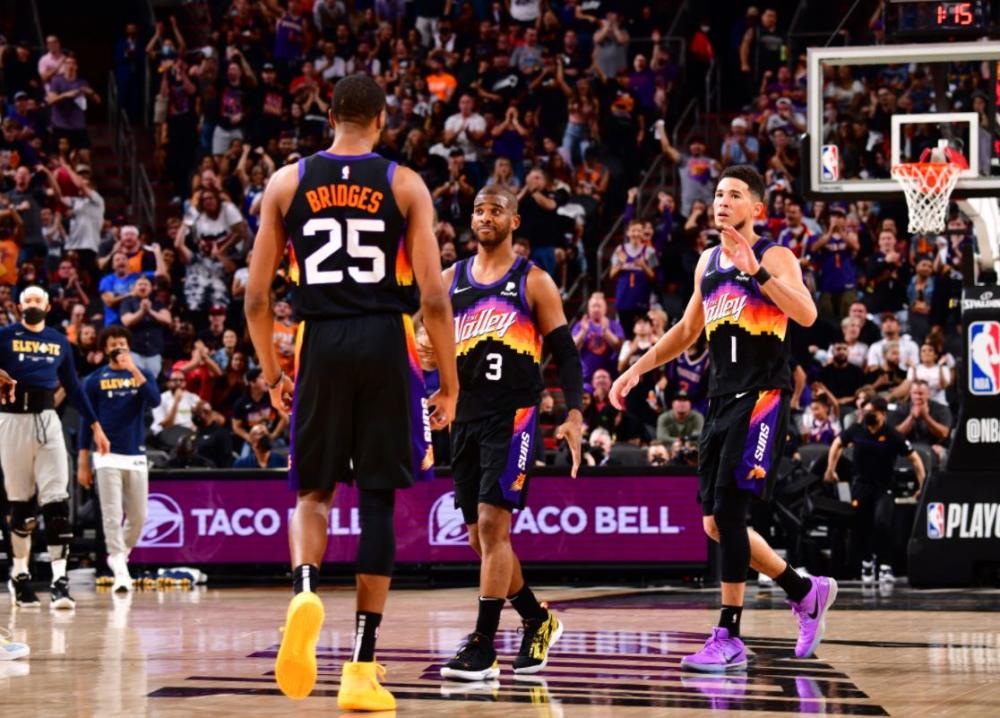 在关键时刻 在关键时刻